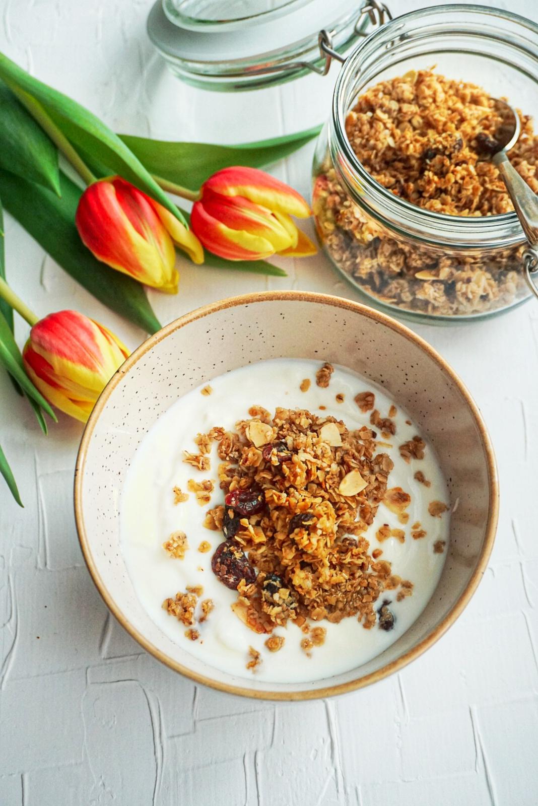 Mic de jun cu granola